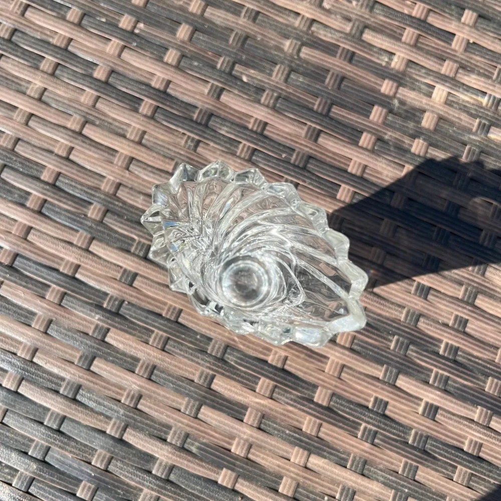 Mikasa Vision Clear‎ Crystal Bud Vase Swirl Pattern Scalloped Rim 4.5